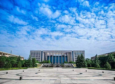 中央民族大学