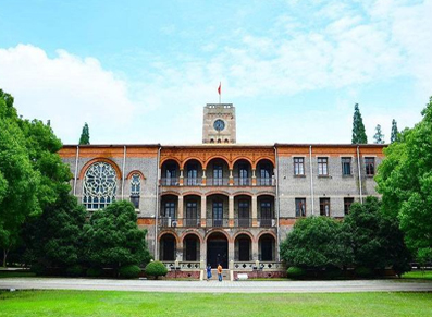 苏州大学