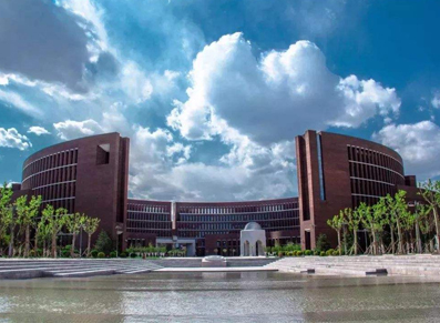 天津大学